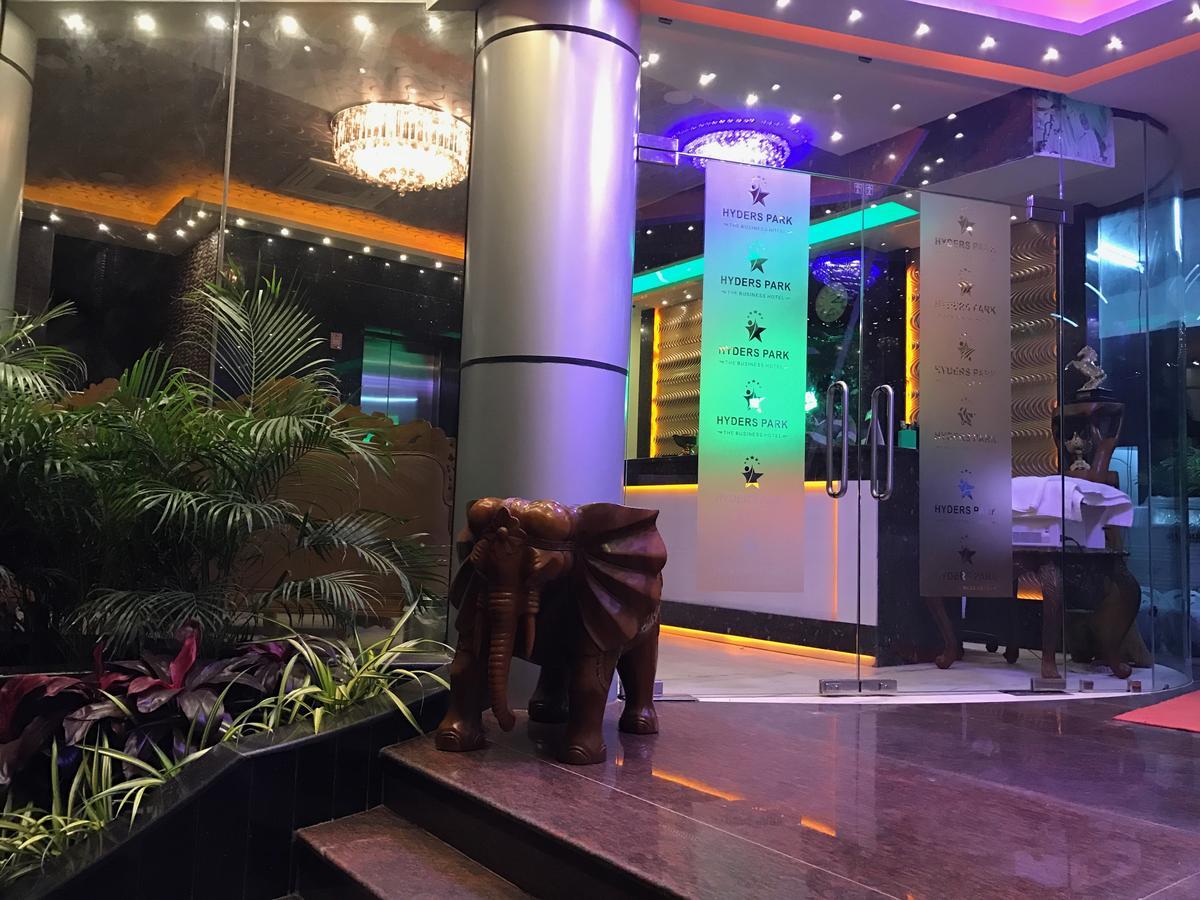 Hyders Park The Business Hotel Thanjavur Bagian luar foto