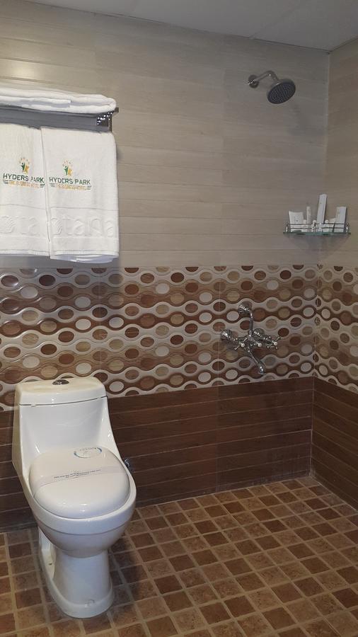 Hyders Park The Business Hotel Thanjavur Bagian luar foto