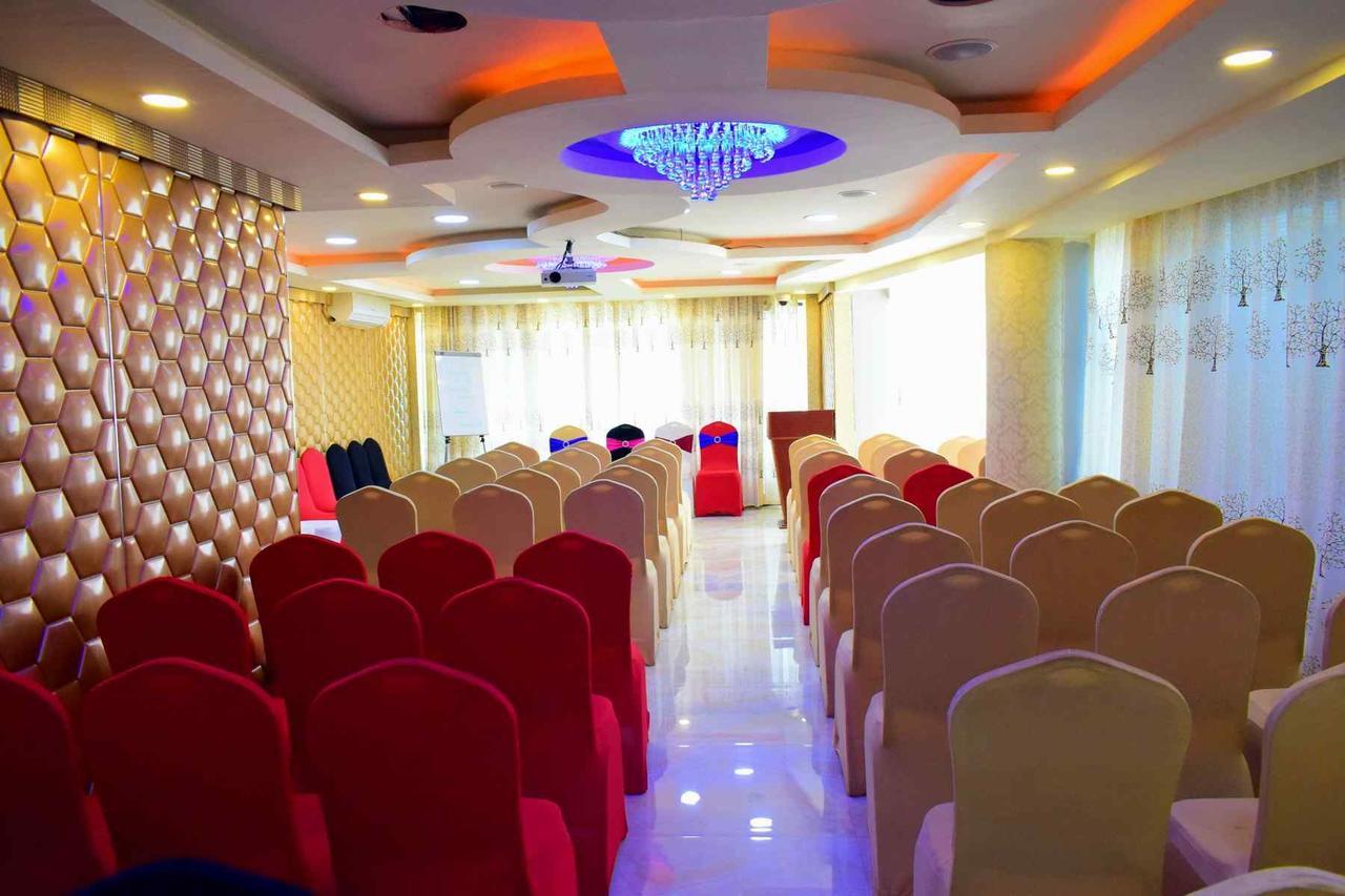 Hyders Park The Business Hotel Thanjavur Bagian luar foto